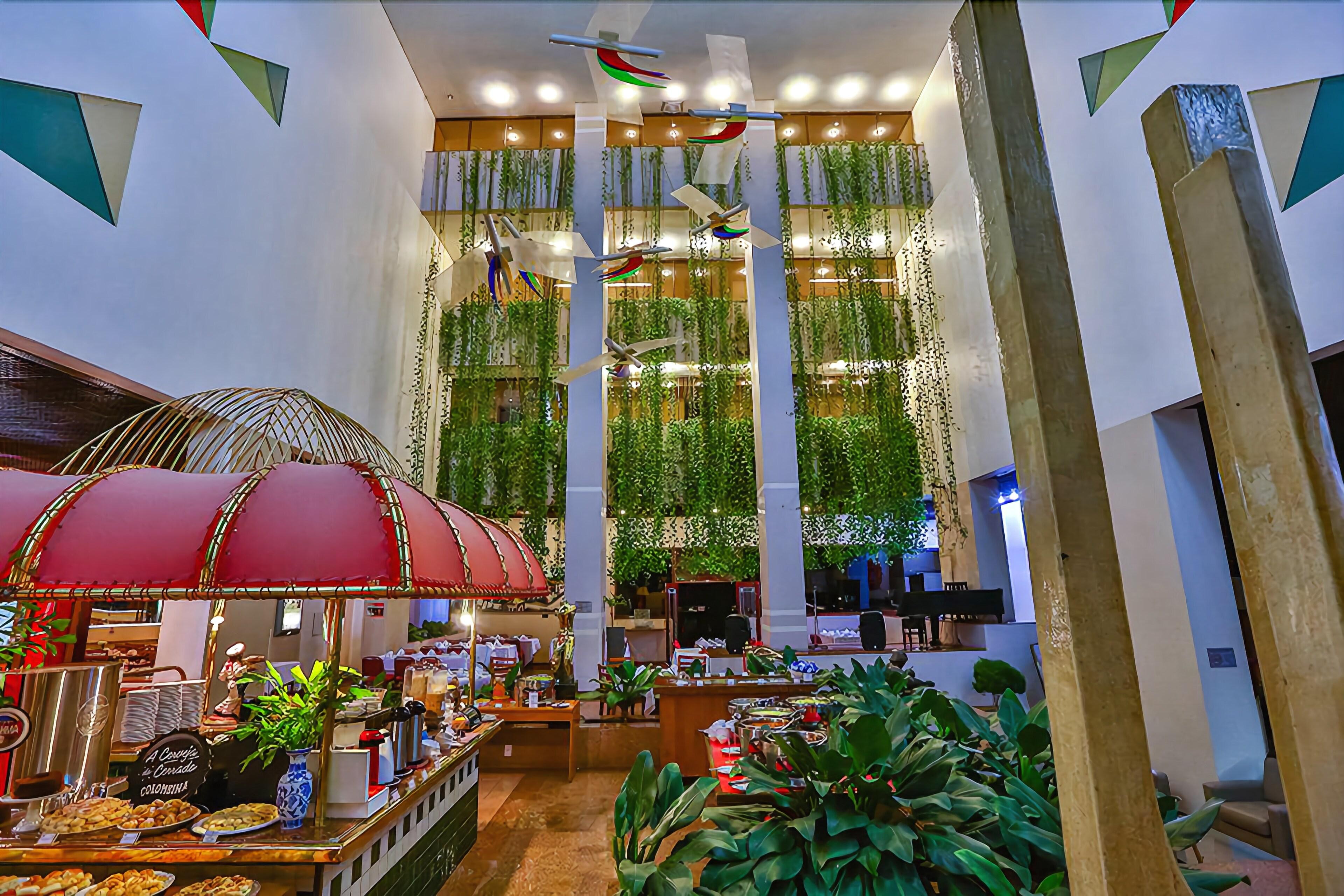 Castro'S Park Hotel — Photos 1